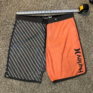 Hurley Phantom Board Shorts (size 38)